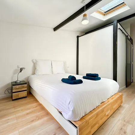 Apartment Duplex, Calme & Confort A 10 Min De Paris